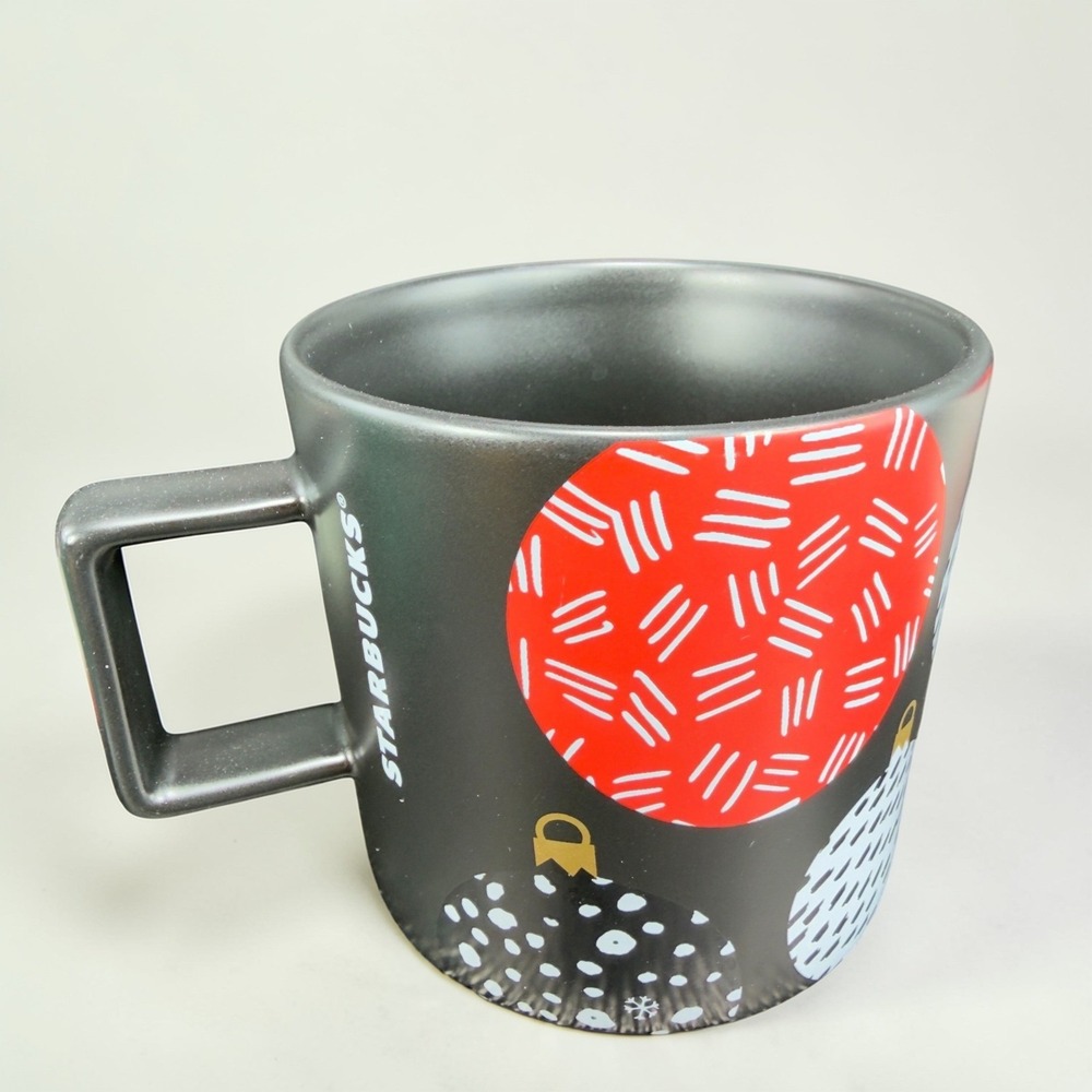Starbucks Holiday Coffee Mug Matte Black Red White Christmas Ornament‎ 14oz